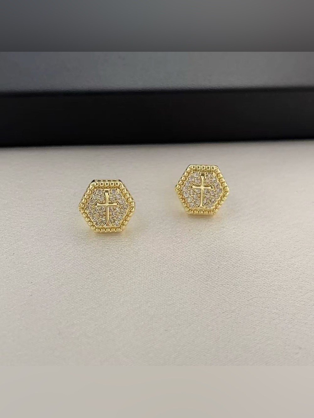 12mm CZ Cross Stud Earrings for Men Women Hip Hop Punk Rock Unisex Style